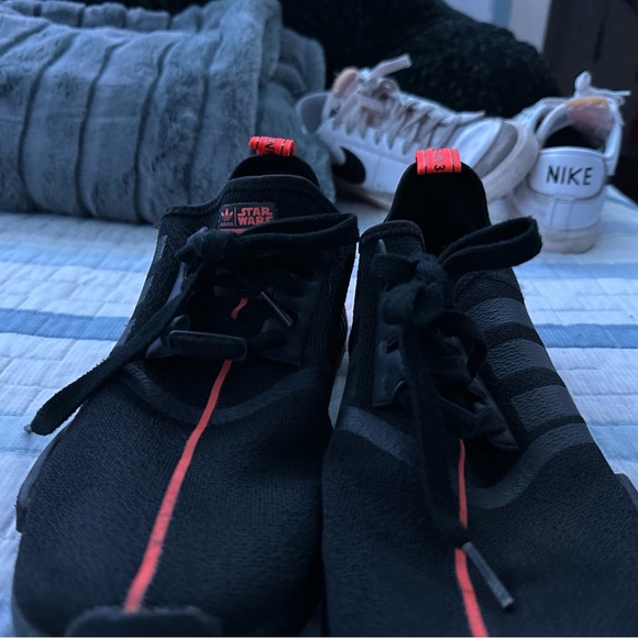 Adidas Star Wars/Darth Vader NMD shoes - Picture 3 of 4
